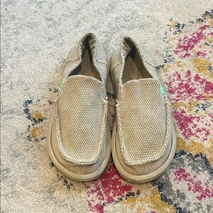 Sanuk ladies slip ons